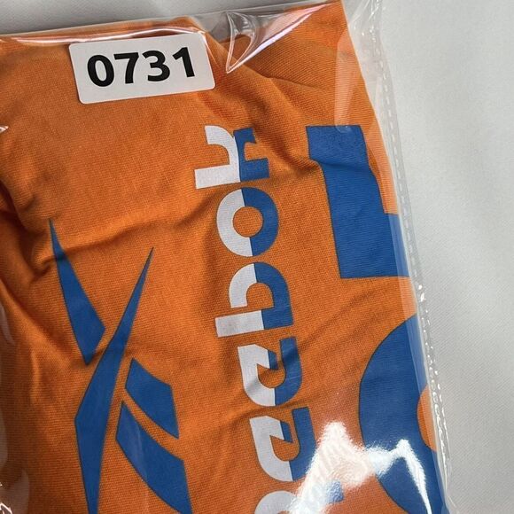 Reebok Medium HTF Womens Meet You There MYT Crop Graphic 95 T-Shirt Orange 0731 - Picture 12 of 12